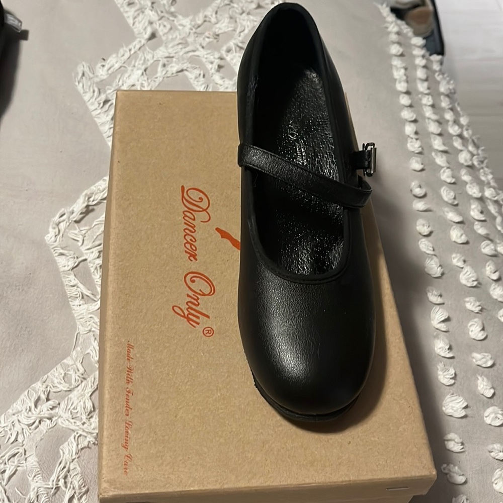 Flamenco shoes